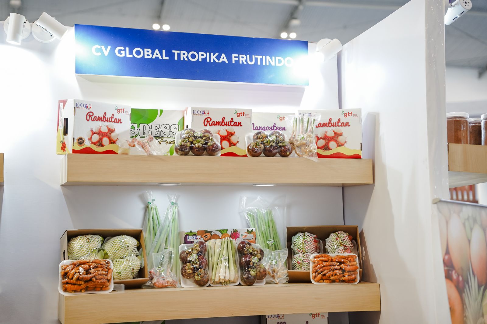PT Gress Tropika Frutindo Showcases West Java’s Premium Fruits at Trade Expo Indonesia 2025